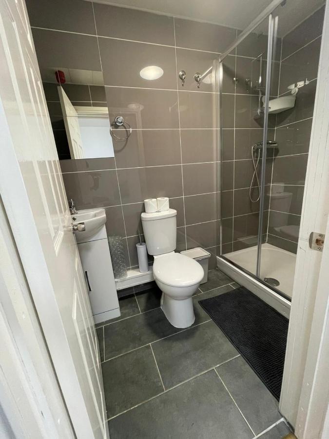 Double Room Private Bathroom,1195780048:JPEG